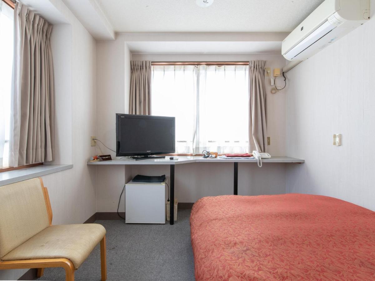 Tabist Rays Hotel Yakata Miyazaki Exterior photo